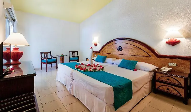Hotel Playabachata Maggiolo