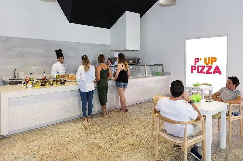 Hotel Playabachata Maggiolo